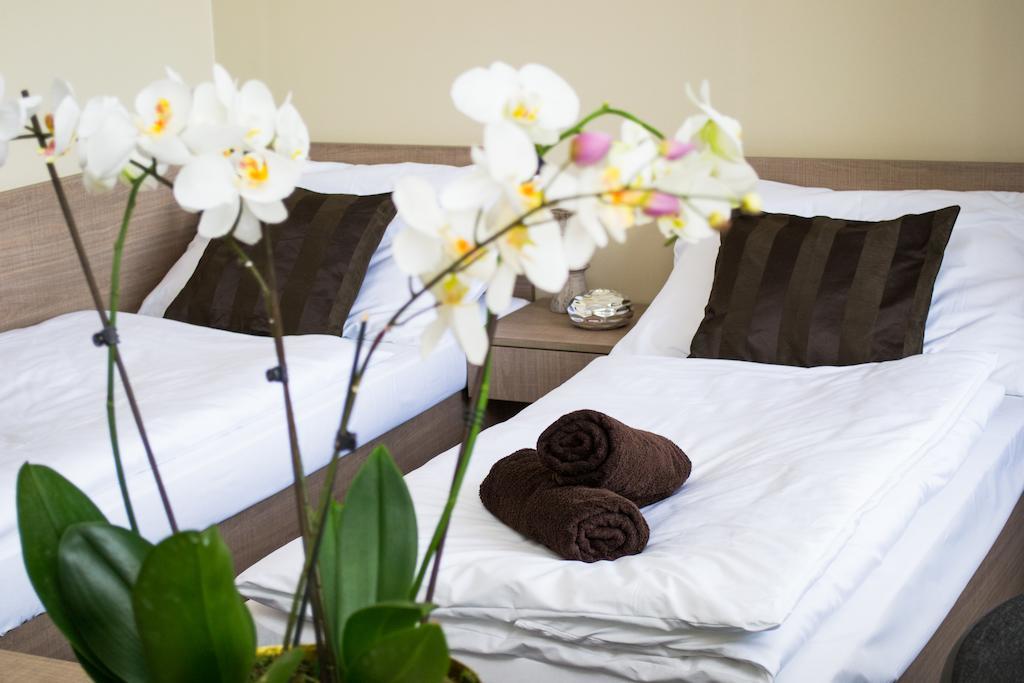 Penzion S Wellness Uherske Hradiste Ruang foto